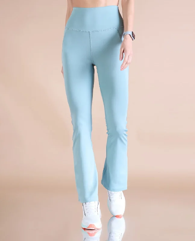 Women Stretchable Flared Pants