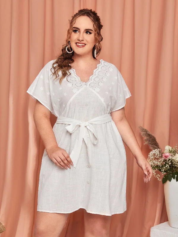 Boho Plain Eyelet Embroidery Short Sleeve V Neck Straight High Waist Short Plus Size Dress Relaxed Women's 