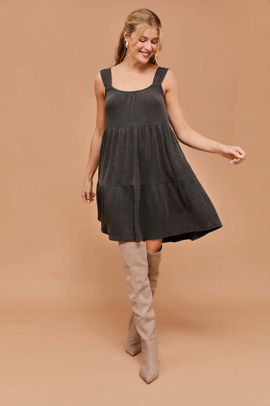 Sleeveless Tiered Side Pocket Rib Mini Dress