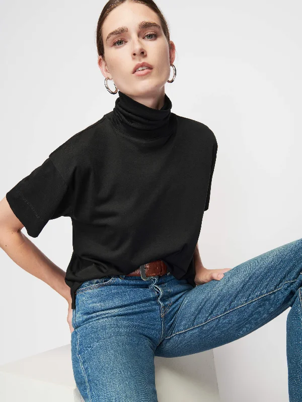 Fable Turtleneck - Jet Black