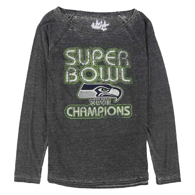 Touch Womens Seahawks Super Bowl Champions Graphic T-Shirt, Grey, Large Monochromatic Office Style Touch Womens Seahawks Super Bowl Champions Graphic T-Shirt, Grey, Large Monochromatic Office Style
